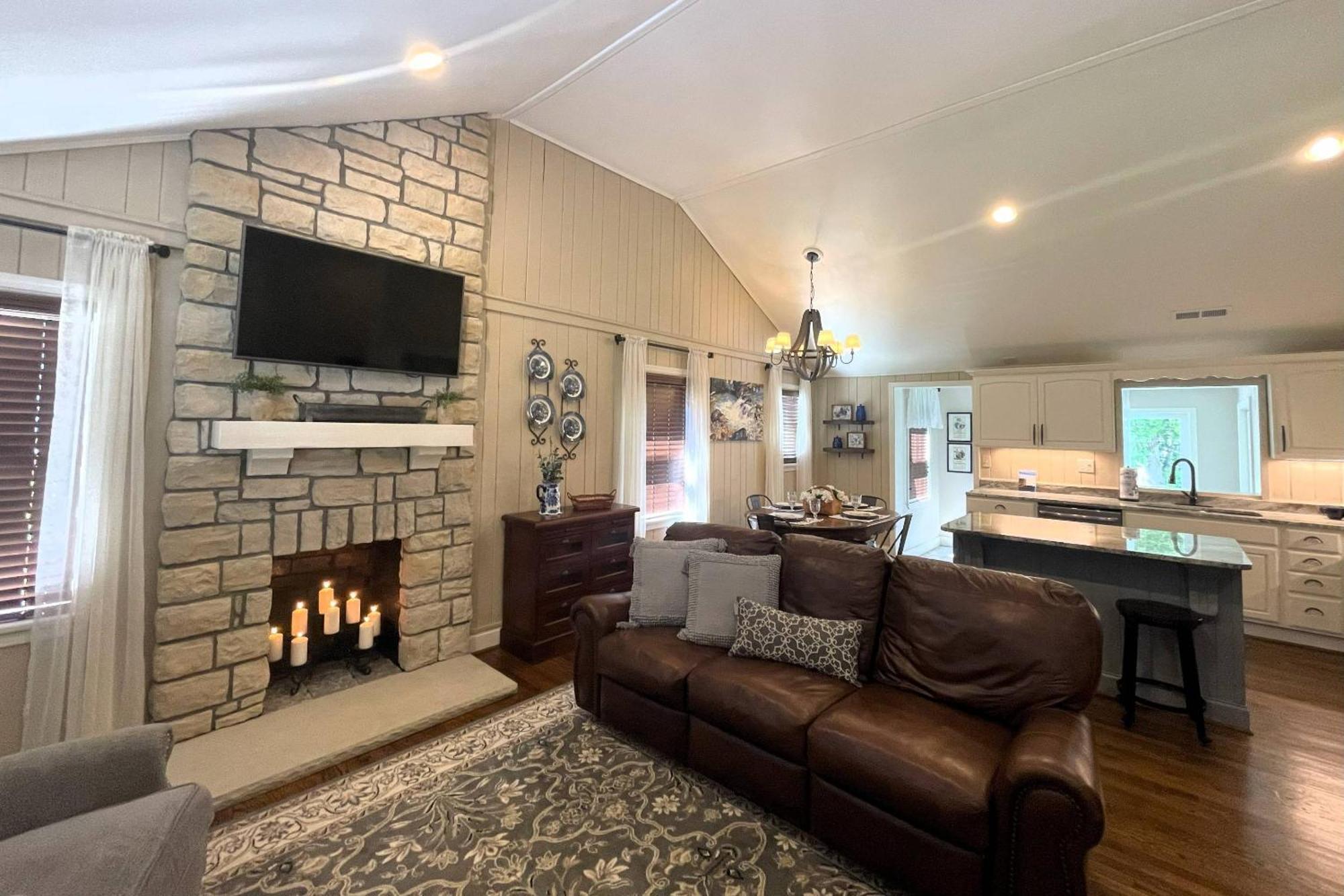 Mill Stream Cottage 비둘기 포지 외부 사진